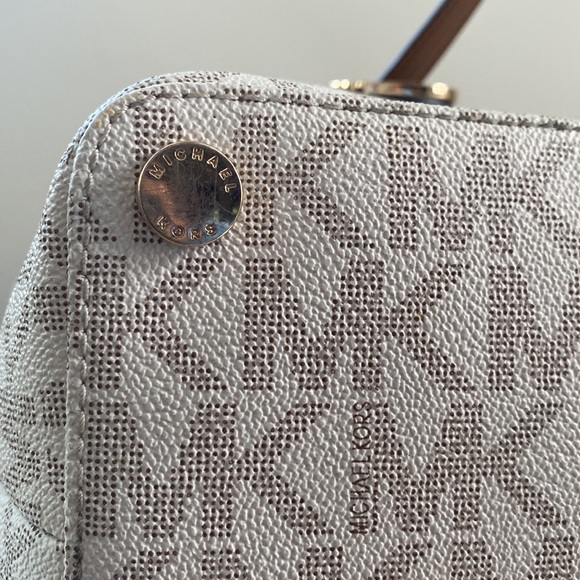 Mk - Picture 8 of 14